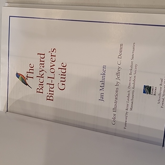 New The Backyard Bird Lovers Guide. - Picture 8 of 8